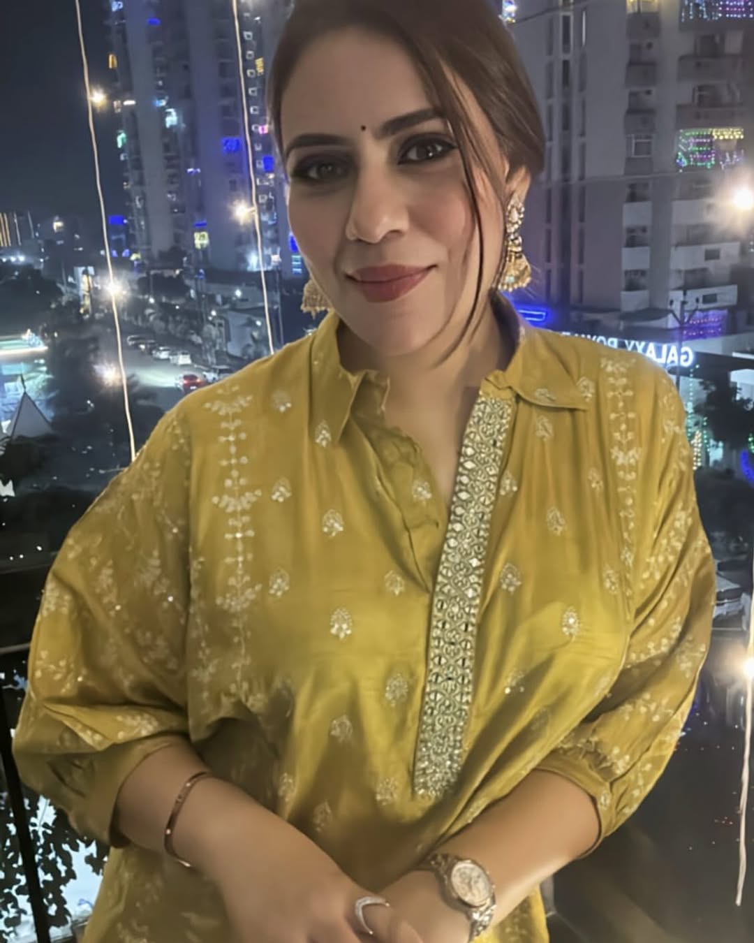 Have a Shimmering and Happy Diwali